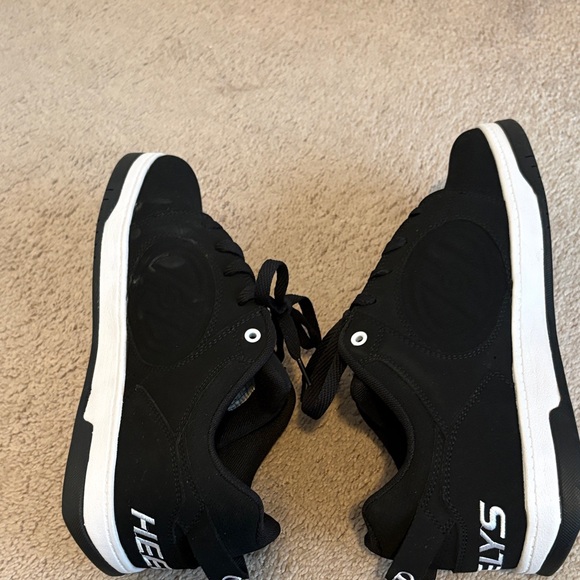 Heelys Black and White Men's Sneakers - Picture 4 of 4